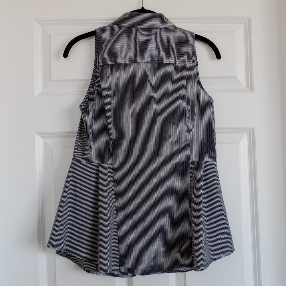 NWOT White House Striped Sleeveless Collar Top - Picture 6 of 8